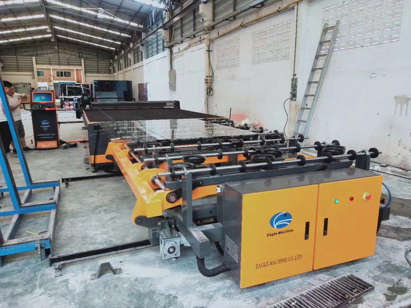 Glass cutting machine customer case 2010- Thailand