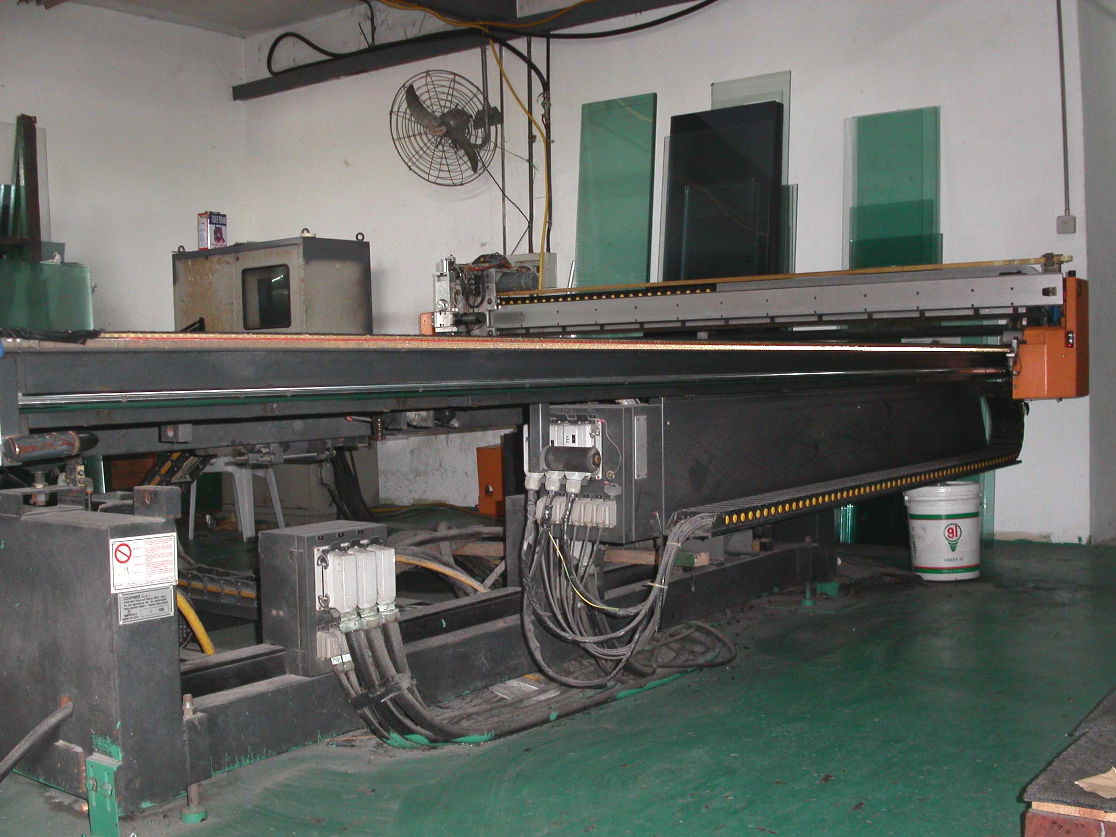Cutting Machine Customer Case 2002 - Singapore